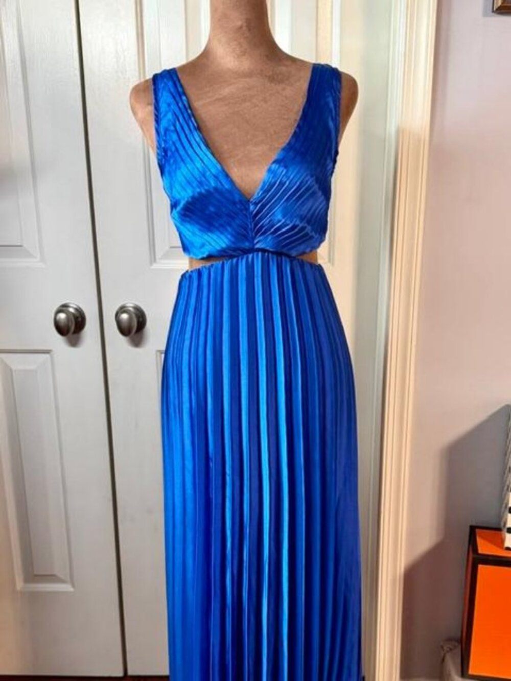 NWT Sincerely Jules Cobalt Blue Pleated Cutout Maxi Dress Small